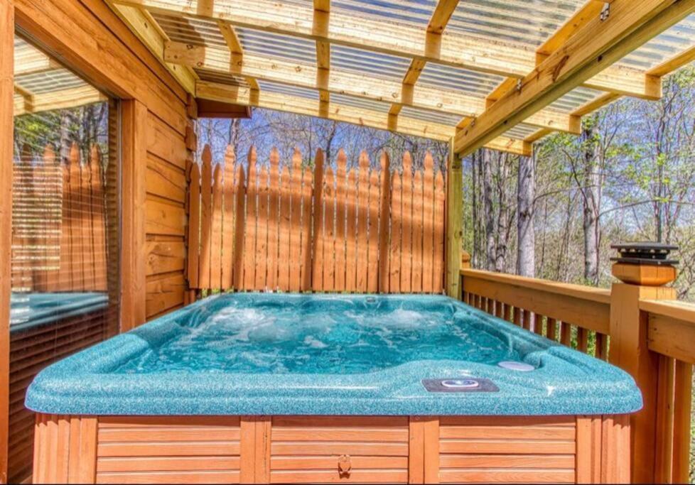 Lazy Bear Cabin Sevierville Zewnętrze zdjęcie