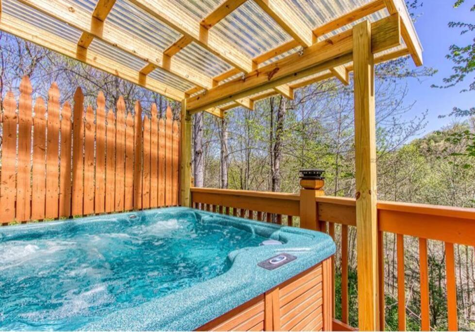 Lazy Bear Cabin Sevierville Zewnętrze zdjęcie